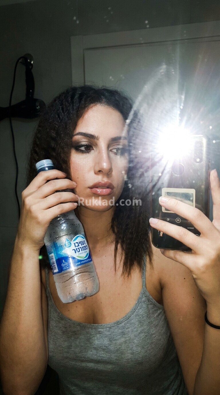חשפניות באשדוד | 100% אמיתית | אדיבה | מהארץ, לא מחו״ל | קרן